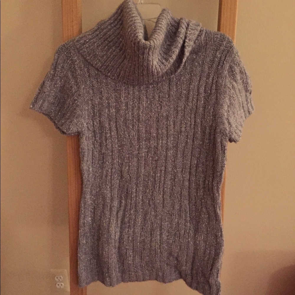 Twiggy London grey short sleeve sweater